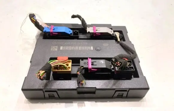 Audi A8 S8 D4 4H Central body control module 4H0907064EB