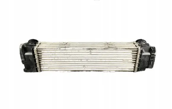 BMW 3 G20 G21 Intercooler radiator 8592701