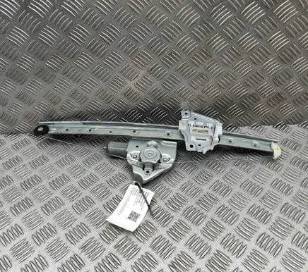Suzuki Grand Vitara II Rear door window regulator with motor 8350265J01