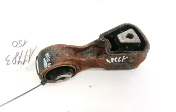 Citroen C8 Engine mount bracket