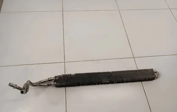 BMW X6 E71 Power steering radiator 7801944 L3335