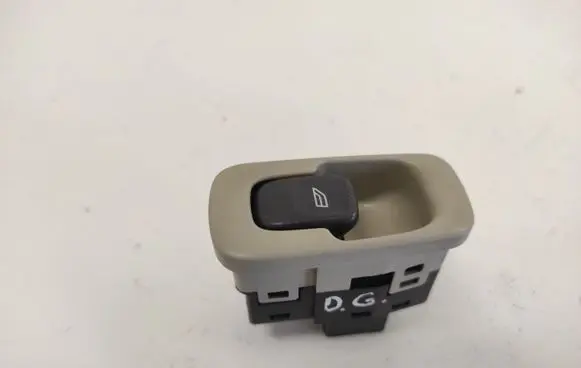 Volvo S80 Electric window control switch 9476697 98W255
