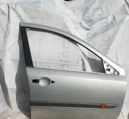 Renault Laguna II Front door