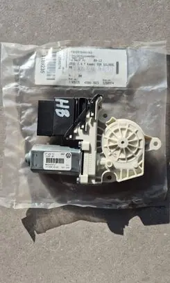 Volkswagen Golf VI Rear door window regulator motor 1K0959704AG