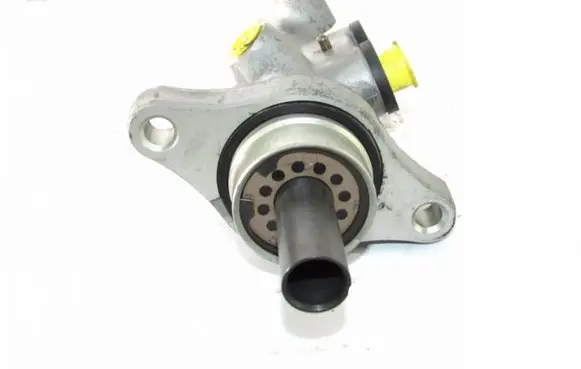 Volkswagen Transporter - Caravelle T5 Master brake cylinder