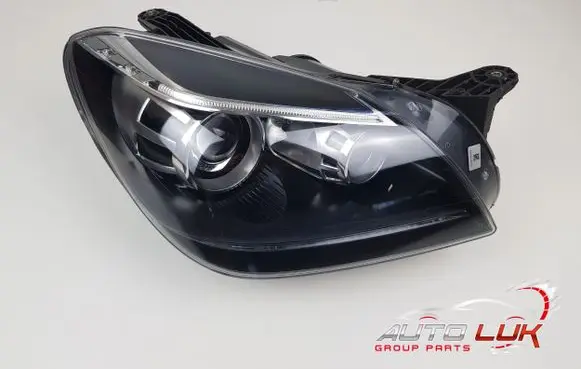 Mercedes-Benz SLK R172 Headlight/headlamp