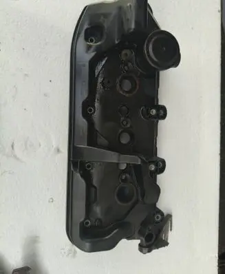Volkswagen Amarok Rocker cam cover 059103470cn