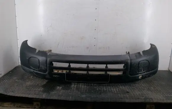 Renault Master II Front bumper 0389