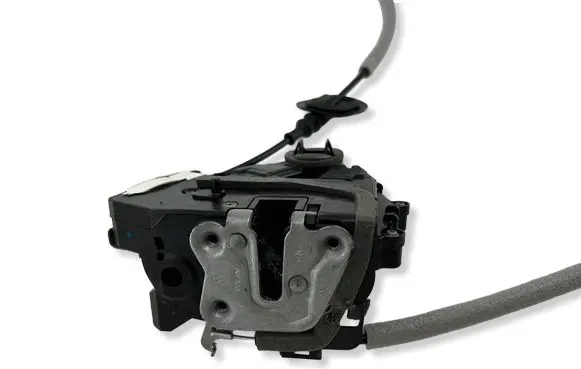 Renault Austral Rear door lock 825002831R 46473