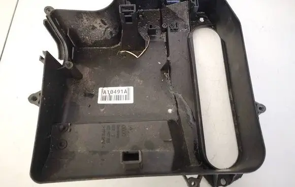 Audi A4 S4 B5 8D Fuse box cover 8D1907355