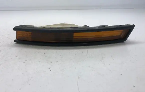 Front indicator light