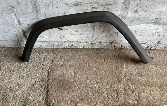 Mercedes-Benz G W460 Rear arch trim