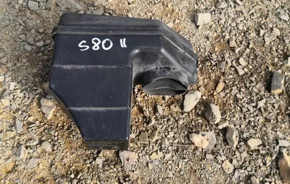 Volvo S80 Intake resonator 30741578