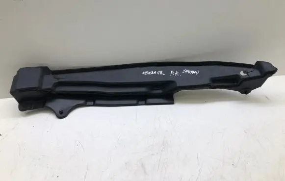 Honda CR-V Fender foam support/seal 