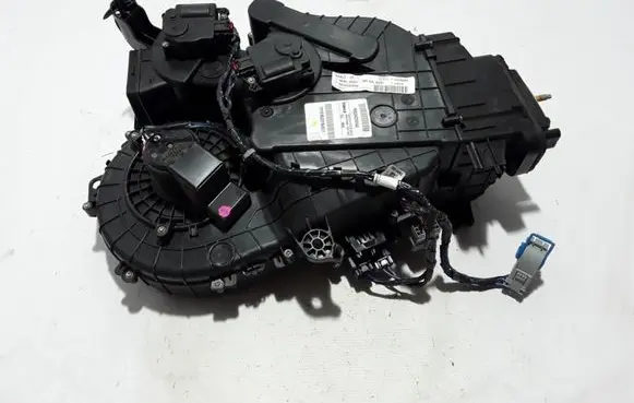 Interior heater climate box assembly