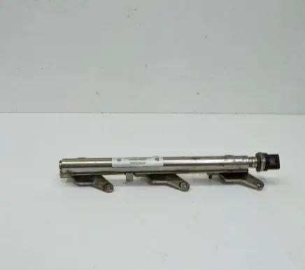 Mercedes-Benz GLE (W166 - C292) Fuel main line pipe A2760700600