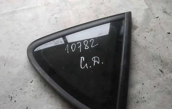 Rear side window