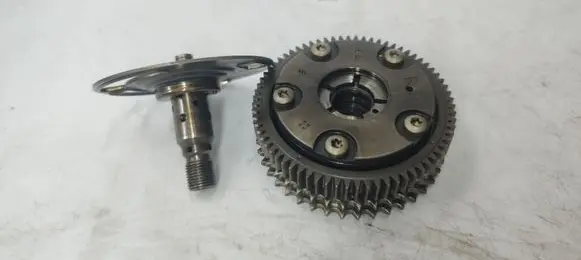 Mercedes-Benz R W251 Camshaft pulley/ VANOS A2720502347