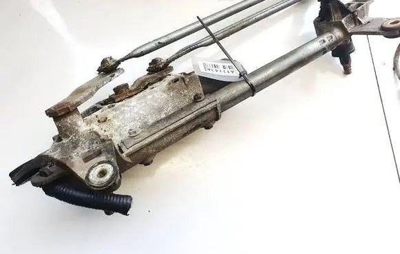 Honda Accord Front wiper linkage and motor 