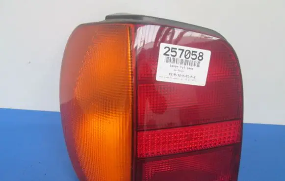Volkswagen Polo III 6N 6N2 6NF Rear/tail lights