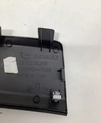 Renault Kadjar Front door speaker cover trim 281C23825R