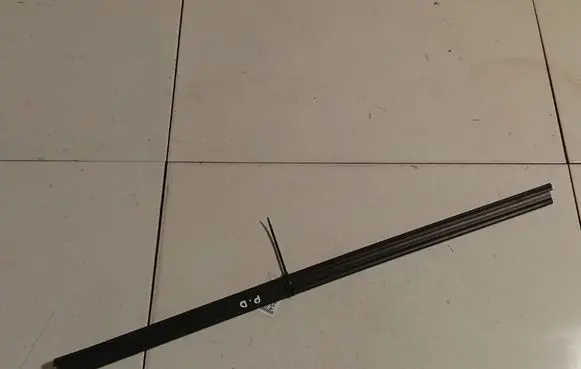 Citroen C4 Grand Picasso Front door glass trim molding 