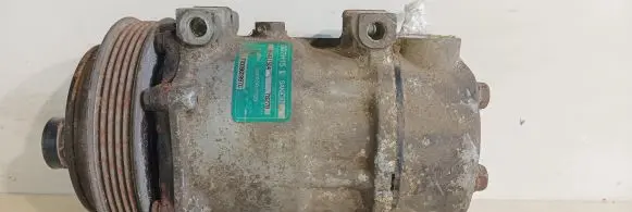 Renault Twingo I Air conditioning (A/C) compressor (pump) 7700860997C SD7H15 SANDEN
