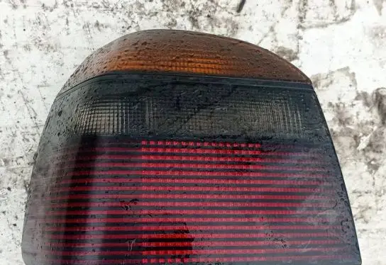 Volkswagen Golf III Rear/tail lights 1h6945520