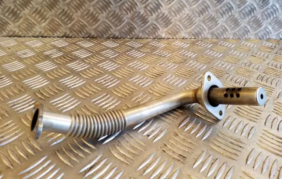Audi A3 S3 A3 Sportback 8P EGR valve line/pipe/hose 03C131521P