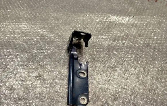 Mitsubishi Pajero Engine bonnet/hood hinges MR292044