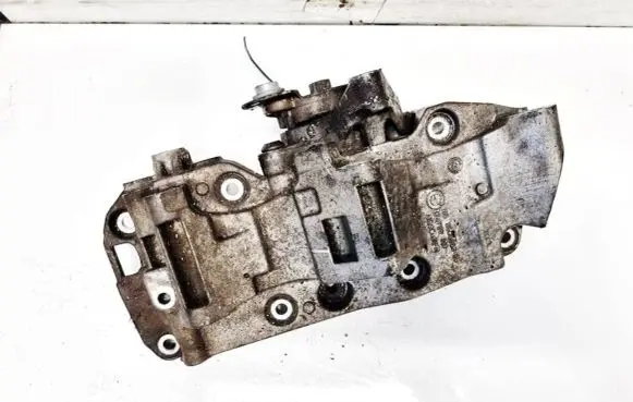 BMW X1 E84 Engine mounting bracket 1116850686305