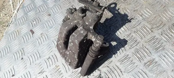 Renault Megane III Rear brake caliper 440116390