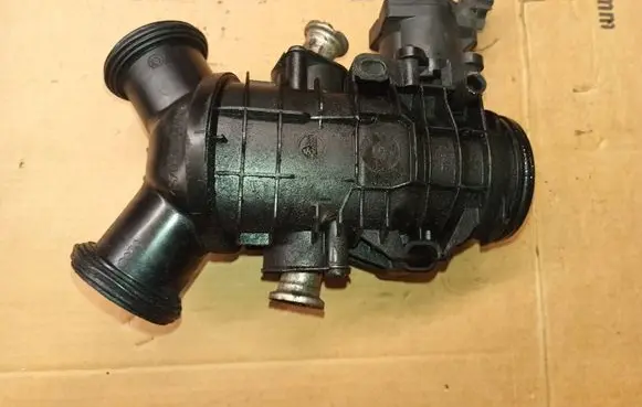 Peugeot 607 Throttle valve 4S7Q9L444C
