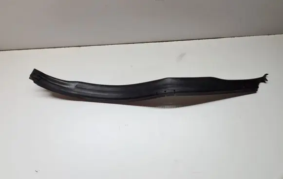 Mercedes-Benz C W204 Engine compartment rubber A2046282796
