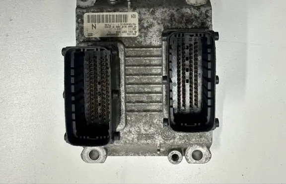 Fiat Stilo Engine control unit/module 0261207086 00468183880