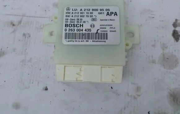 Mercedes-Benz E W212 Parking PDC control unit/module A2129009505
