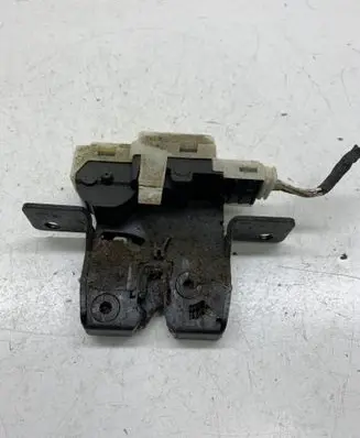 Renault Scenic II - Grand scenic II Tailgate/trunk/boot lock/catch/latch 8200076240E 8200076240