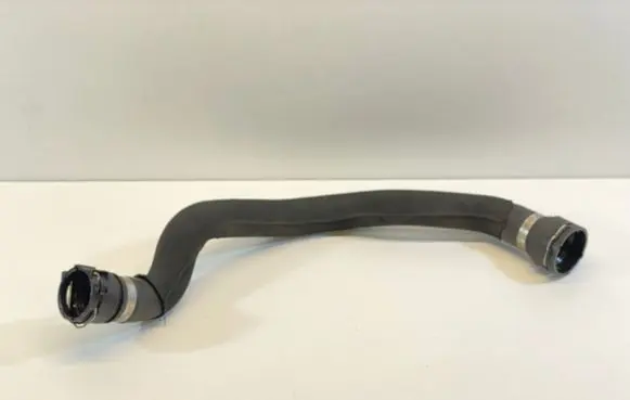 Audi A4 S4 B8 8K Engine coolant pipe/hose 8K0121101M