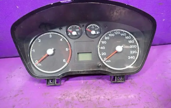 Ford Focus C-MAX Speedometer (instrument cluster) 