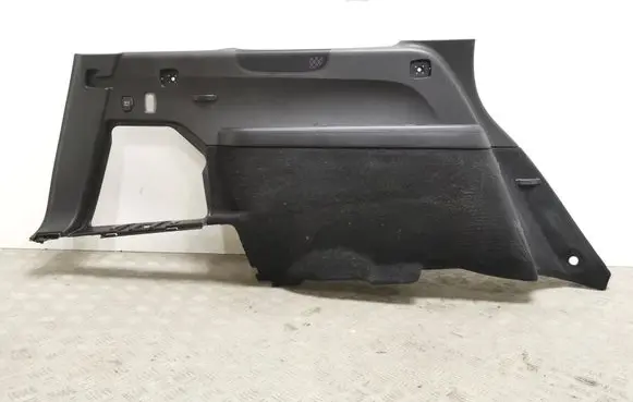 Mercedes-Benz GL X166 Other trunk/boot trim element A1666900741