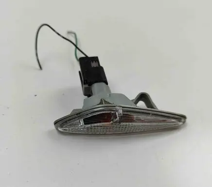Mazda MX-5 ND Front fender indicator light N24351120E