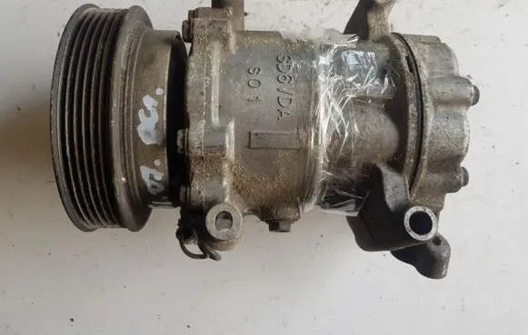 Nissan Kubistar Air conditioning (A/C) compressor (pump) SD6V12