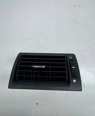 Ford Mondeo Mk III Dashboard side air vent grill/cover trim 0712513