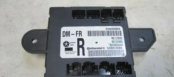 Jeep Grand Cherokee Door control unit/module 68245458AB