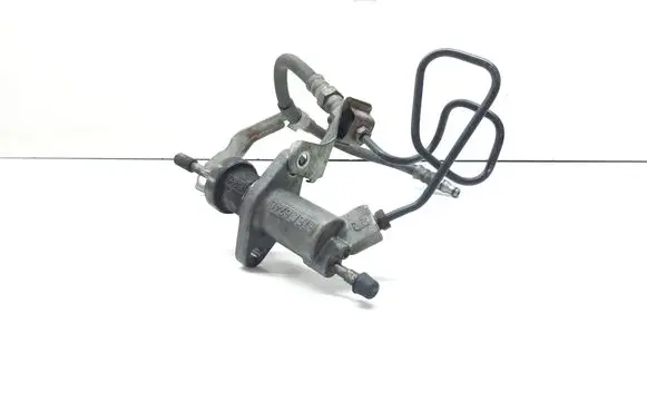 Clutch slave cylinder