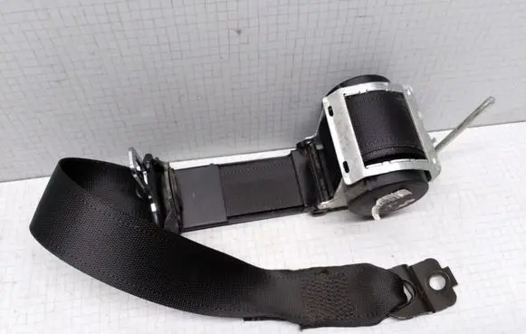 Opel Meriva A Front seatbelt 93335103 93390053