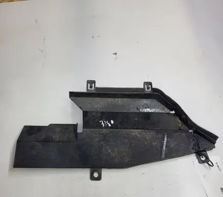 Nissan Leaf I (ZE0) Intercooler air guide/duct channel 921823NF0A