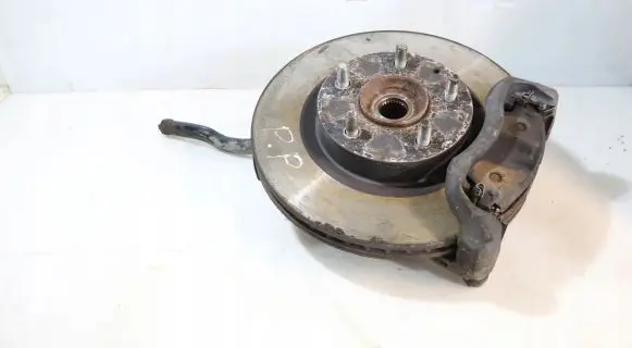 Mazda 3 III Front wheel hub spindle knuckle