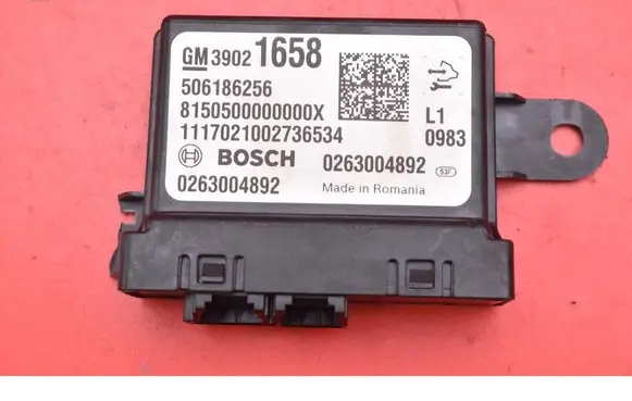 Opel Corsa E Engine control unit/module ECU 39021658