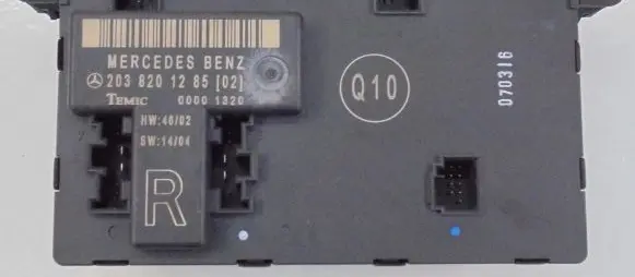 Mercedes-Benz C W203 Door control unit/module 5958468 2038201285